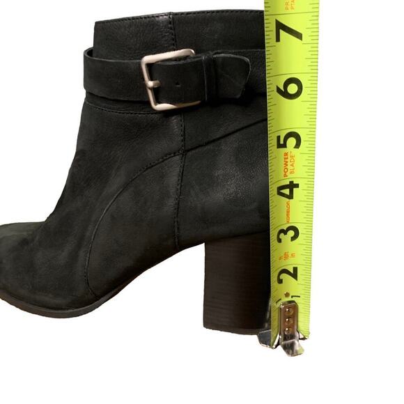 Cole Haan Womens Rhinecliff chunky Ankle Boots 9B  Black leather boot Block Heel - Picture 11 of 12